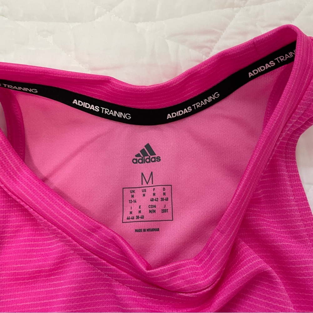 Adidas BOS logo tank top size medium in screaming pink/wild - Picture 5 of 9